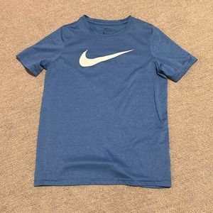Nike t-shirt